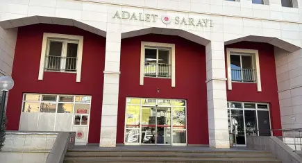 Atatürk’e hakaret iddiasıyla gözaltına alınan öğretmen tutuklandı