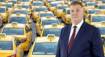 İzmir’de yeni taksi plakası tartışması: Başkan Erkan Özkan’dan net mesaj
