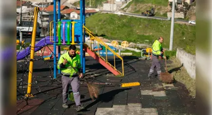 Narlıdere’de Bayram Öncesi Temizlik Seferberliği