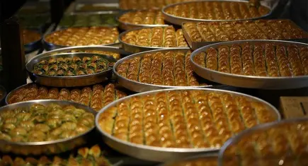 Türkiye’nin ünlü baklavacısı 10 yıllık kayyumun ardından satışa çıkarıldı: 223 milyon TL isteniyor