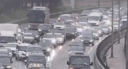 Bayram dönüşü trafiği: Yoğunluk yüzde 65’e ulaştı