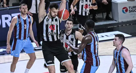 Beşiktaş GAİN dolu dizgin: Trabzonspor’u 86-80 mağlup etti