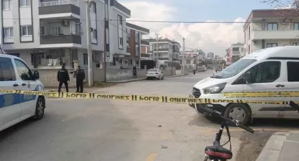 Mersin'de kadın cinayeti: Kocasının bıçakladığı kadın ağır yaralandı