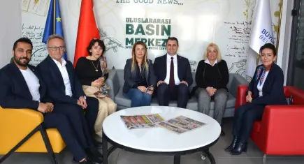 CHP'li Güç İzmir Gazeteciler Cemiyeti’ni ziyaret etti