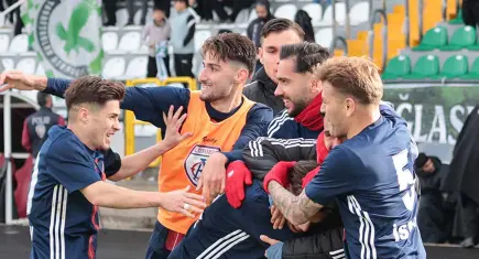 Altınordu düşme hattından çıkış yaptı