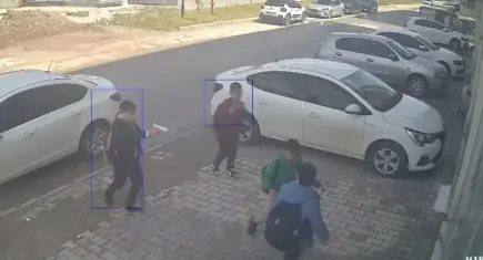 Hatay’da 11 yaşındaki çocuk akranları tarafından oyuncak tabancayla gasp edildi