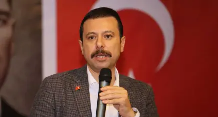 Mahmut Atilla Kaya’dan Cemil Tugay’a sert eleştiriler