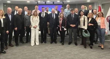 EGİAD'ta İran krizi ve küresel sistem tartışıldı