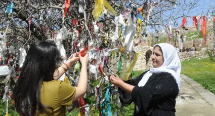 Êzidîlerin bayramı Çarşema Sor coşkuyla kutlandı