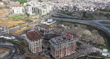 Uzundere’de kentsel dönüşüm tartışması sürüyor: Mağdurlardan Baştan Tugay’a tepki