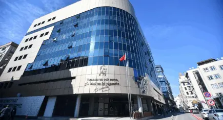 Balıkesir Belediyesi, "Bakkala 22 milyon liralık ballı ihale" iddialarını yalanlayarak, söz konusu ihalenin şeffaf ve rekabetçi bir süreçle gerçekleştirildiğini açıkladı.