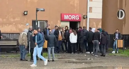 Okul bahçesine yıldırım düştü: 2 çocuk yaşamını yitirdi