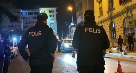 İstanbul’da ‘Huzur İstanbul’ uygulaması: Helikopter destekli denetim gerçekleştirildi