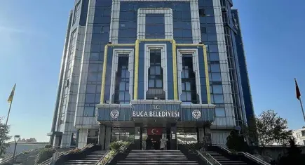 Buca’da sendikadan Belediyeye mesaj: Sabır da mizah da kalmadı