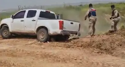 Şanlıurfa’da insan kaçakçıları ile polis arasında kovalamaca yaşandı: 3 gözaltı