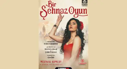 İzmir’de Bir Şehnaz Oyun sahnede: Müzikal komedi yeniden izleyiciyle buluşuyor