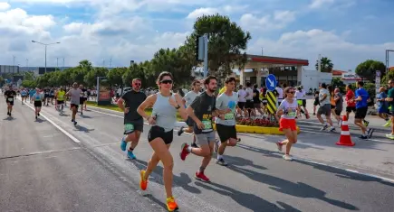 Çeşme Yarı Maratonu için geri sayım başladı