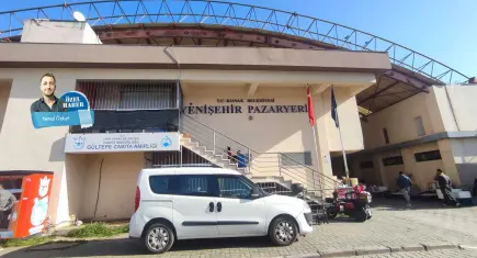 20 yıllık pazaryeri ‘risk’ kurbanı oldu