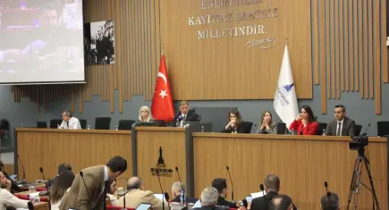 Tugay: Ekonomik sıkıntı için elinizden geleni yapıyorsunuz