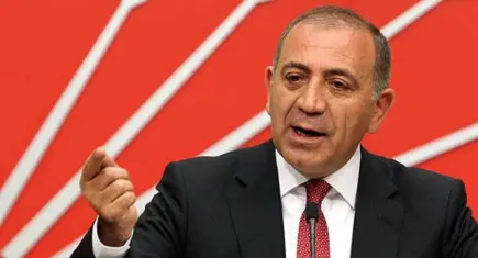 Kılıçdaroğlu aleyhine slogan atan 63 kişiye CHP’den şok karar!