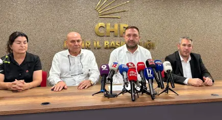 Gümrükçü’den Güç’e 'ahlaksızsın' çıkışı: CHP’nin telefonunu cebine sokup gitti!