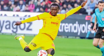 Göztepe’de veda zamanı: Anthony Dennis Al-Jazira Club’a transfer oldu