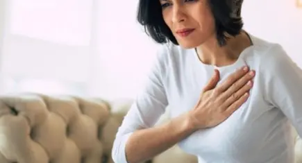 Gece çarpıntısıyla uyananlar dikkat: Nedeni her zaman kalp olmayabilir