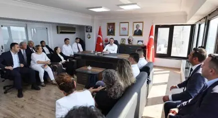 YENİ Parti İzmir’de iki istifa!