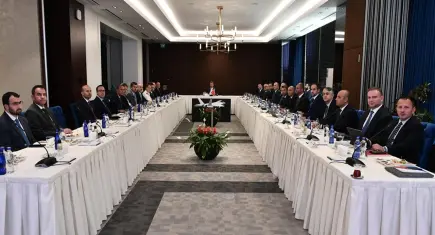TUSAŞ'ta kritik KAAN zirvesi: Milli muharip uçak programının son durumu ele alındı