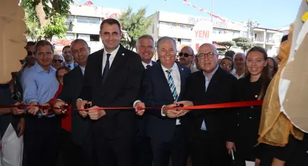 YENİ Parti Urla İlçe Başkanlığı açıldı: Milletimizin gündemi ekonomik çöküntü