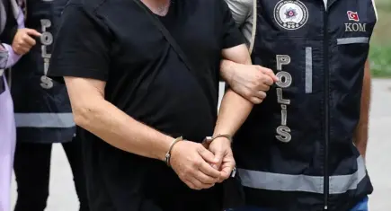 Antalya’da rüşvet soruşturması! 2 emniyet müdürü ve 1 komiser gözaltında