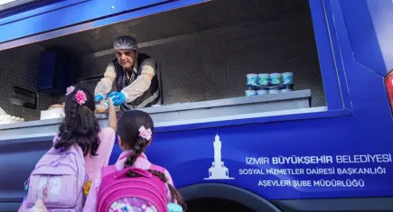 İzmir’de öğrencilere beslenme desteği