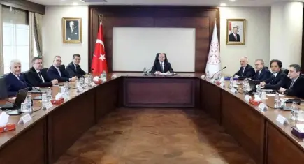 Finansal İstikrar Komitesi: Piyasada temel risk yok, sorun geçici ve yönetilebilir