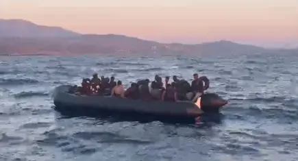 İzmir'de göçmen operasyonu: 3 ilçede 70 düzensiz göçmen yakalandı!