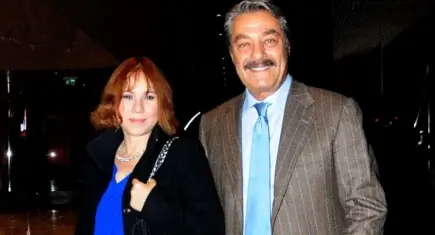 Kadir İnanır'ın vasiyetinde Jülide Kural detayı: Mirasının tamamını Jülide Kural'a bıraktı! Hayatta olmazsa miras 3 vakfa kalacak