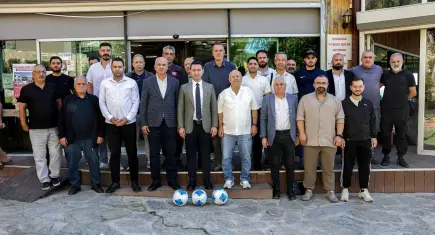 Bayraklı Belediyesi’nden amatör spor kulüplerine 3 milyon liralık destek