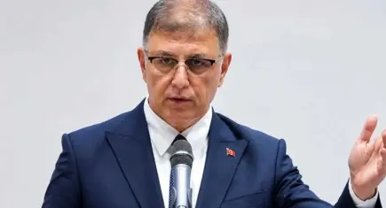 Cemil Tugay'dan ADD eleştirilerine sert yanıt: Atatürk sevgimi kimse silemez!