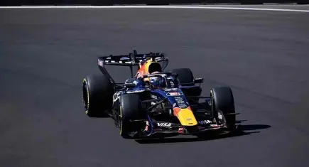 Formula 1'de Verstappen'den sezonun ilk zaferi