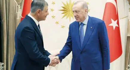YENİ Parti’den sert Tugay çıkışı: Bunun adı dönekliktir, kemiksizliktir, omurgasızlıktır