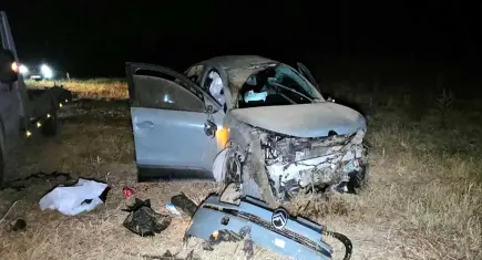 Kaçak göçmenleri taşıyan otomobil takla attı: 9 yaralı