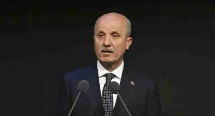 YÖK Başkanı Özvar: Hedefimiz en az iki üniversitenin ilk 100’e girmesi
