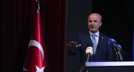 YÖK Başkanı Özvar’dan üniversitelerde mesleki eğitim mesajı