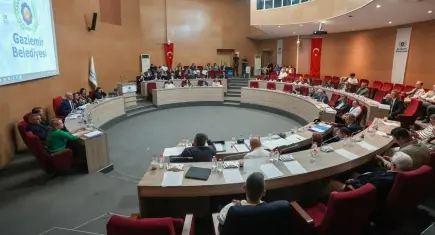 Gaziemir Belediyesi’nin 2,7 milyar TL’lik bütçesi kabul edildi