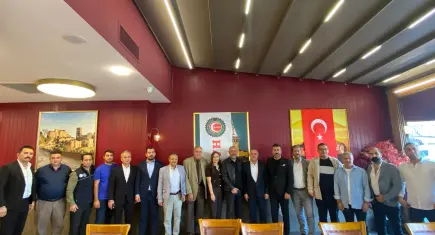 HAK-İŞ’ten Büyükşehir’e yetki talebi