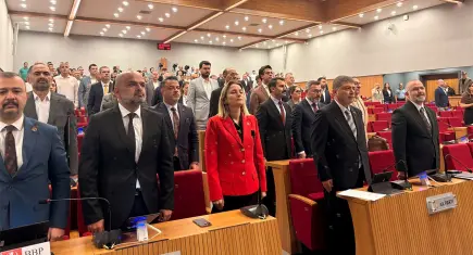 İzmir Büyükşehir Meclisi’nde Tugay krizi: Meclis iptal edildi