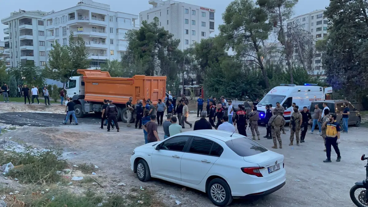 Polisle silahlı çatışmaya giren şüpheli intihar etti