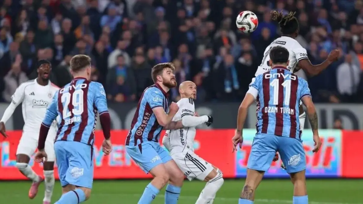 Trabzonspor- Beşiktaş derbisi biletleri satışta! Kale arkası ve VIP bilet fiyatları ne kadar?
